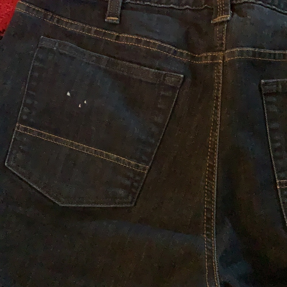 Carhartt- Slim Fit Layton Bermuda Short - Picture 9 of 9